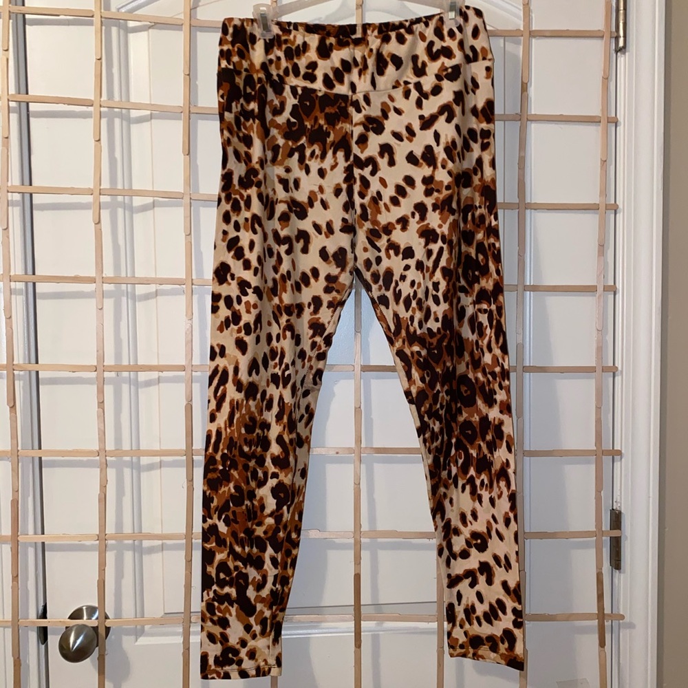 LuLaRoe Cheetah Print Leggings
